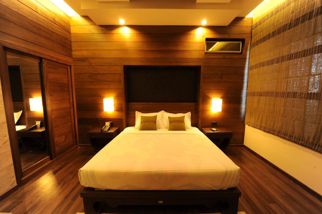 Ocean Paradise Resort Ngwesaung Exteriör bild