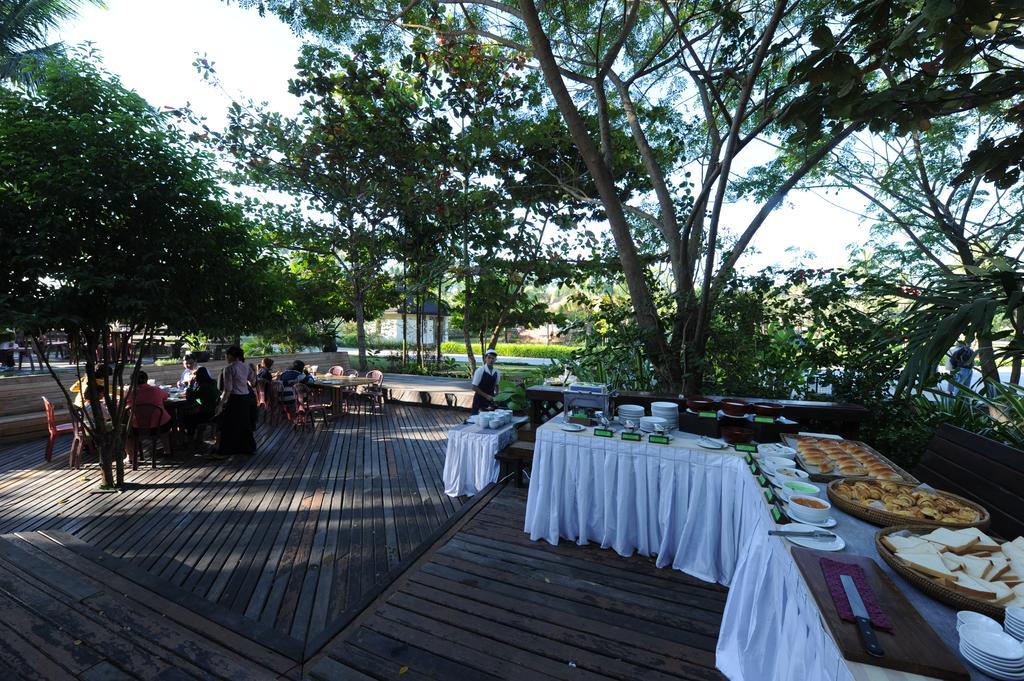 Ocean Paradise Resort Ngwesaung Exteriör bild